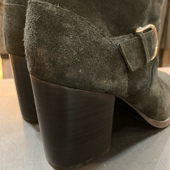 Suede ankle boot - Picture 8 of 8